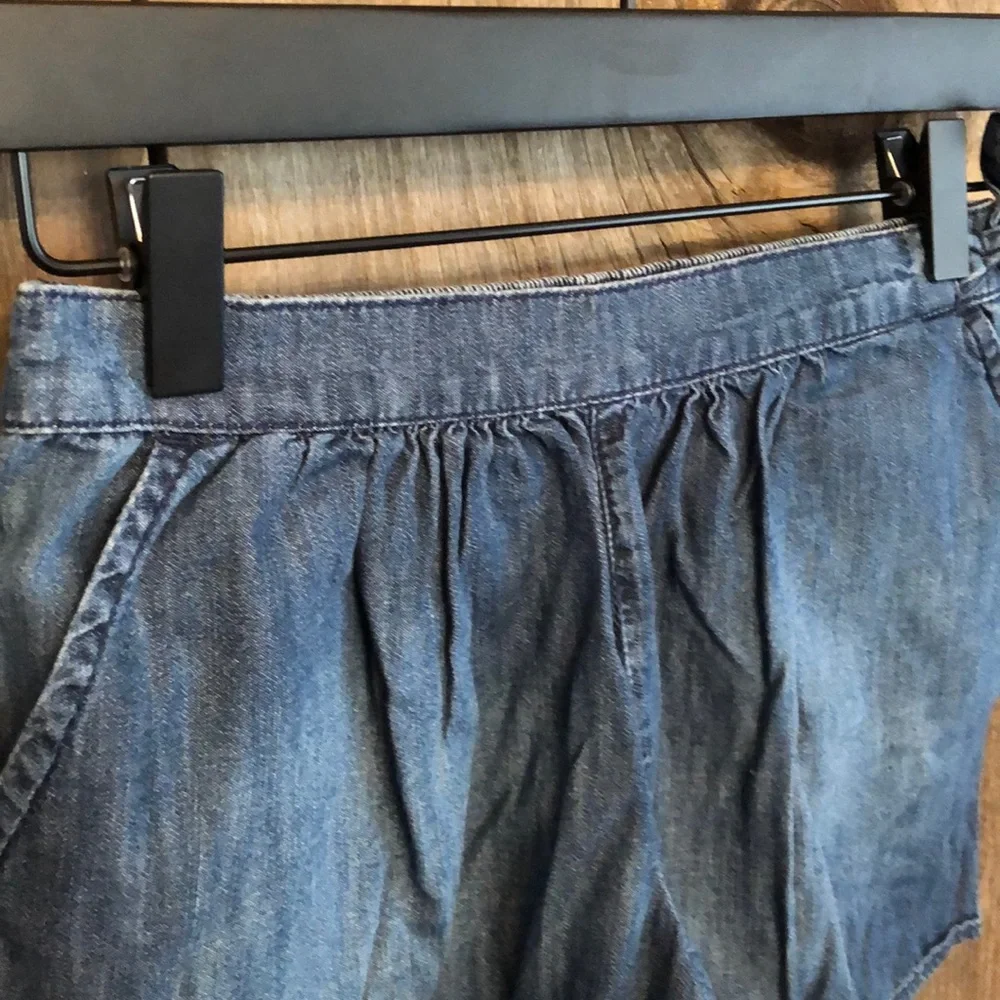 Gap Chambray Blue Denim Shorts Size Large 10 Girls